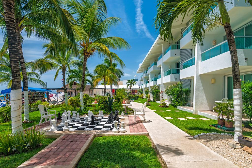 El Cid La Ceiba Beach (Adults Only) Cozumel Bagian luar foto