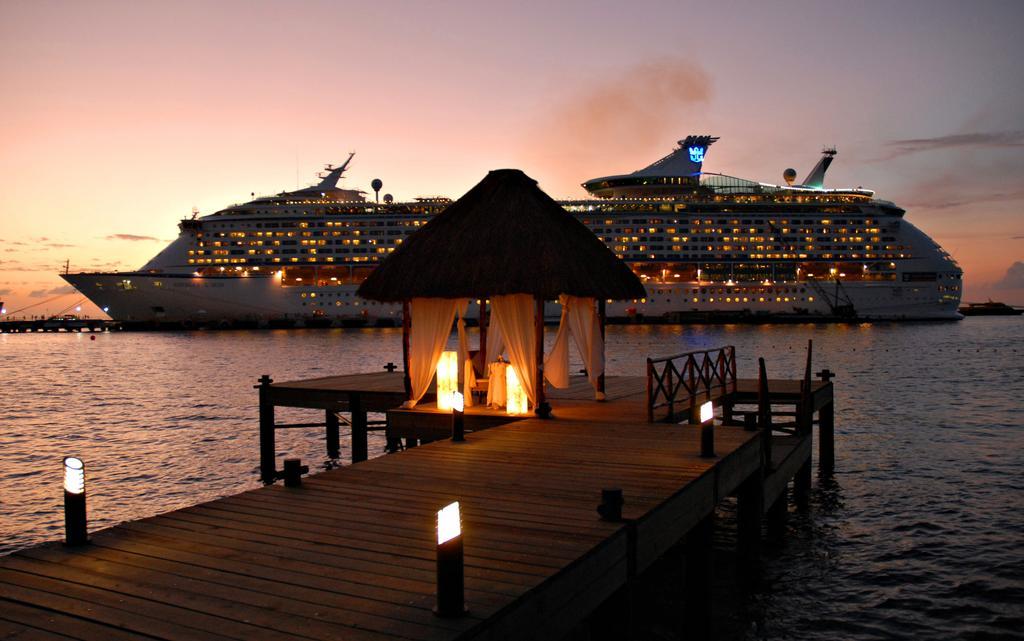 El Cid La Ceiba Beach (Adults Only) Cozumel Bagian luar foto